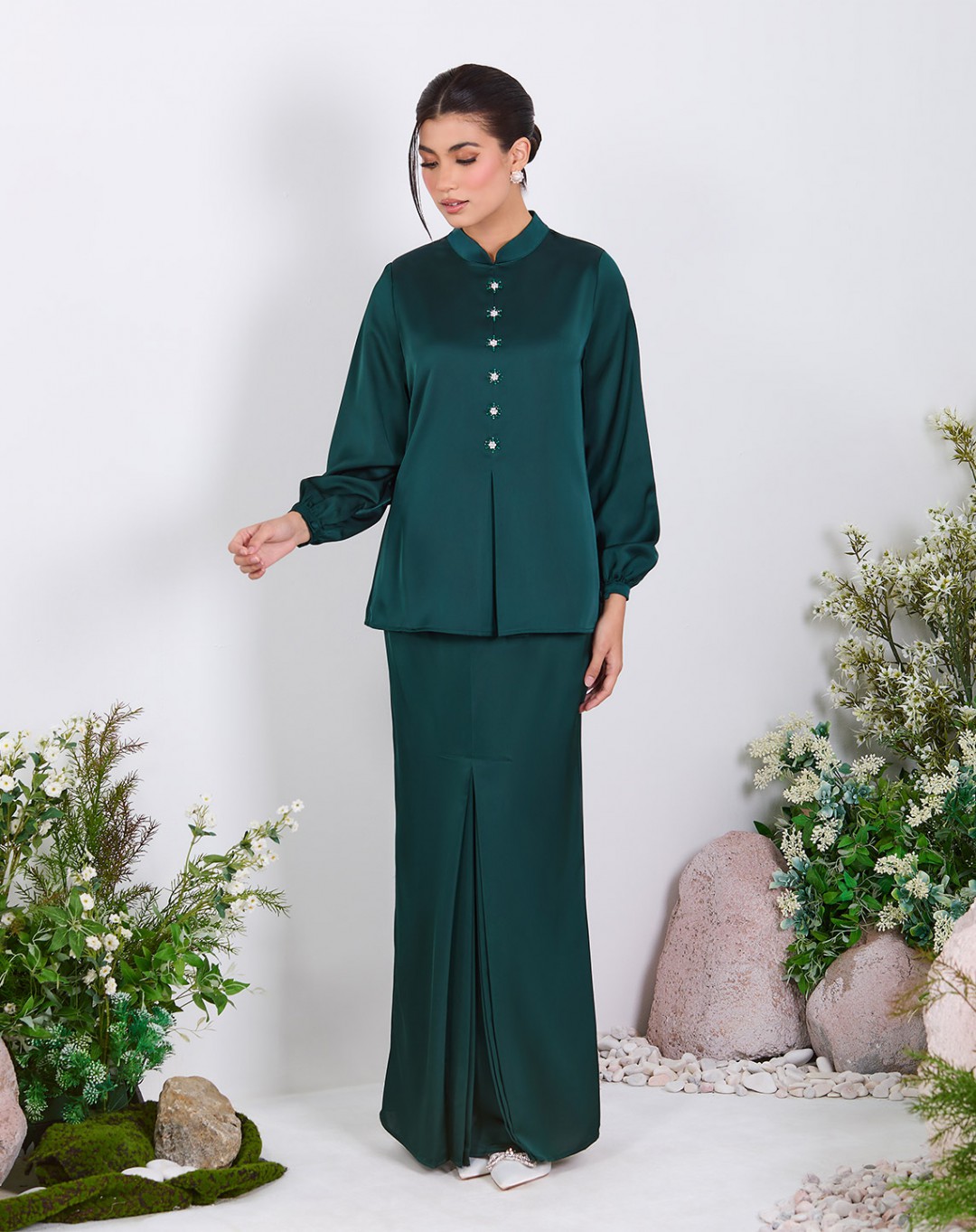 TIHANI BAJU KURUNG