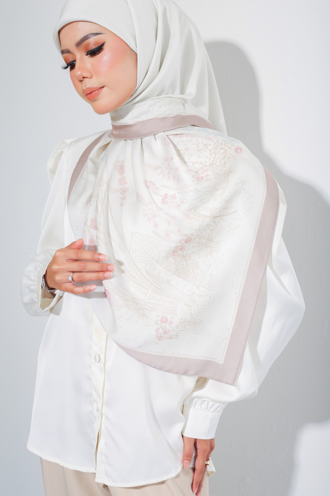 SQUARE TILLIE PRINTED