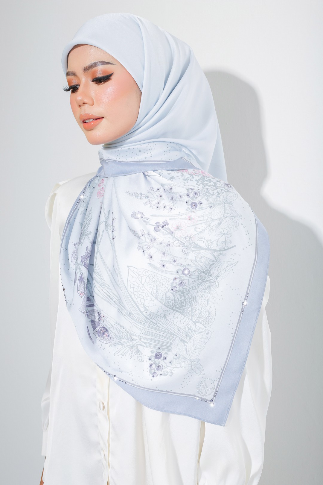 SQUARE TILLIE PRINTED DIAMOND