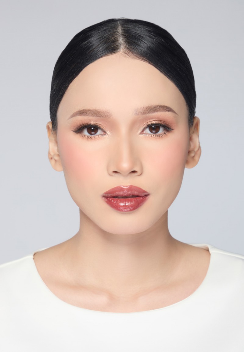 TINTED LIP OIL