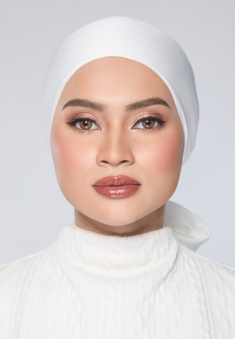 TINTED LIP OIL