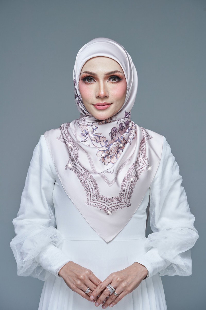 SQUARE ENDLESS BEAU PRINTED DIAMOND