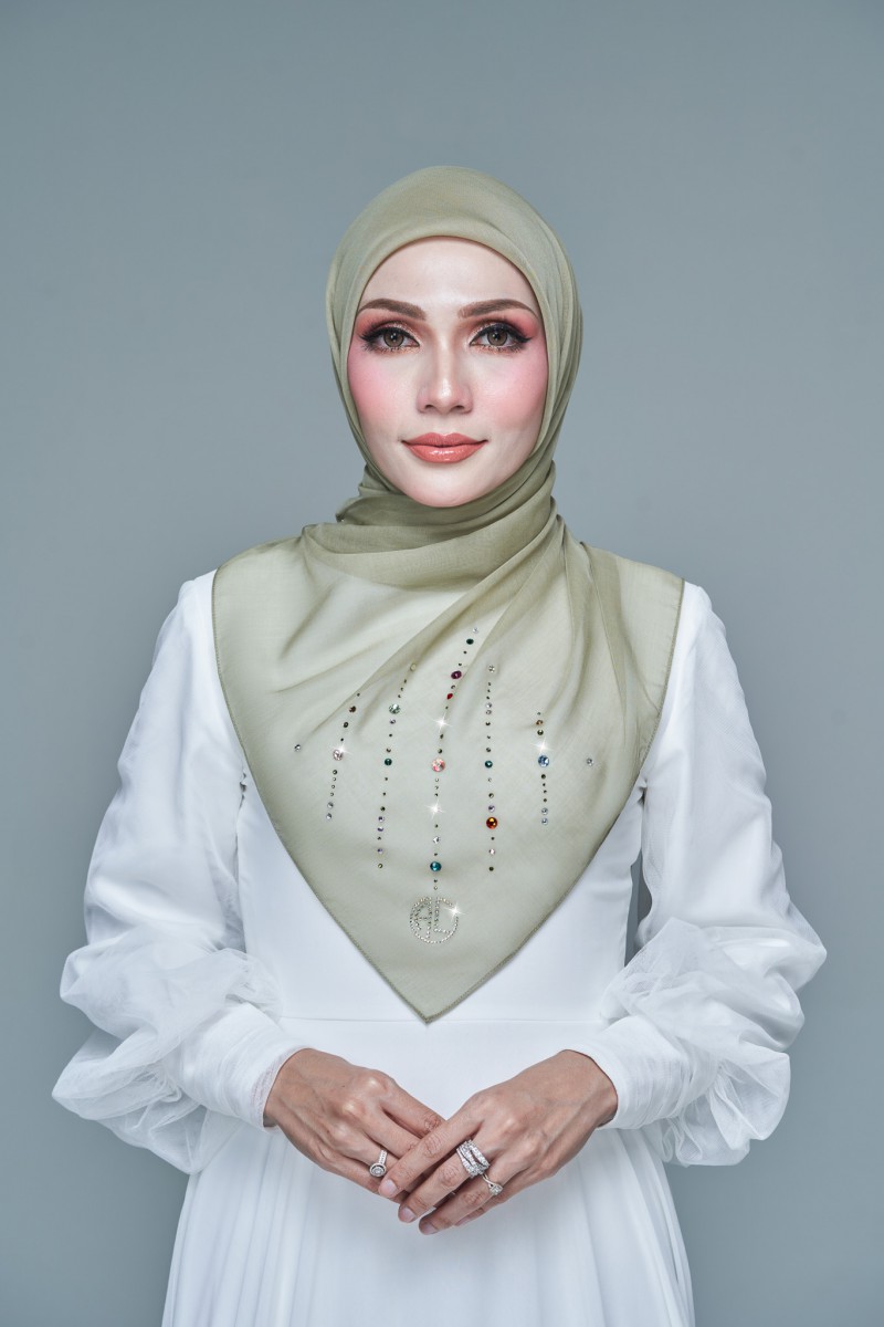 SQ RIKA VOILE PLAIN DIAMOND