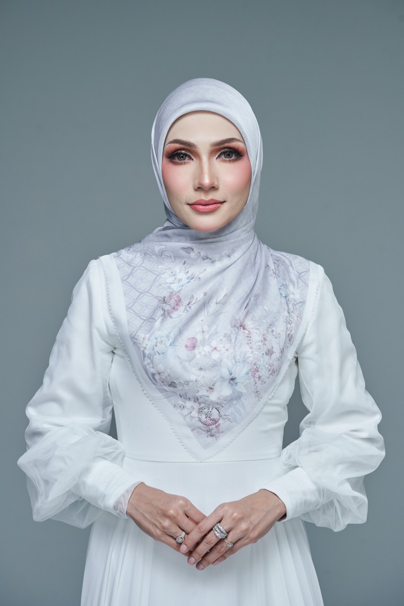 SQ ZEINA VOILE LASERCUT
