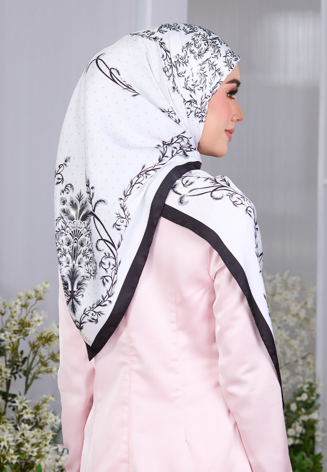 SQ FLORILUXE PRINTED DIAMOND