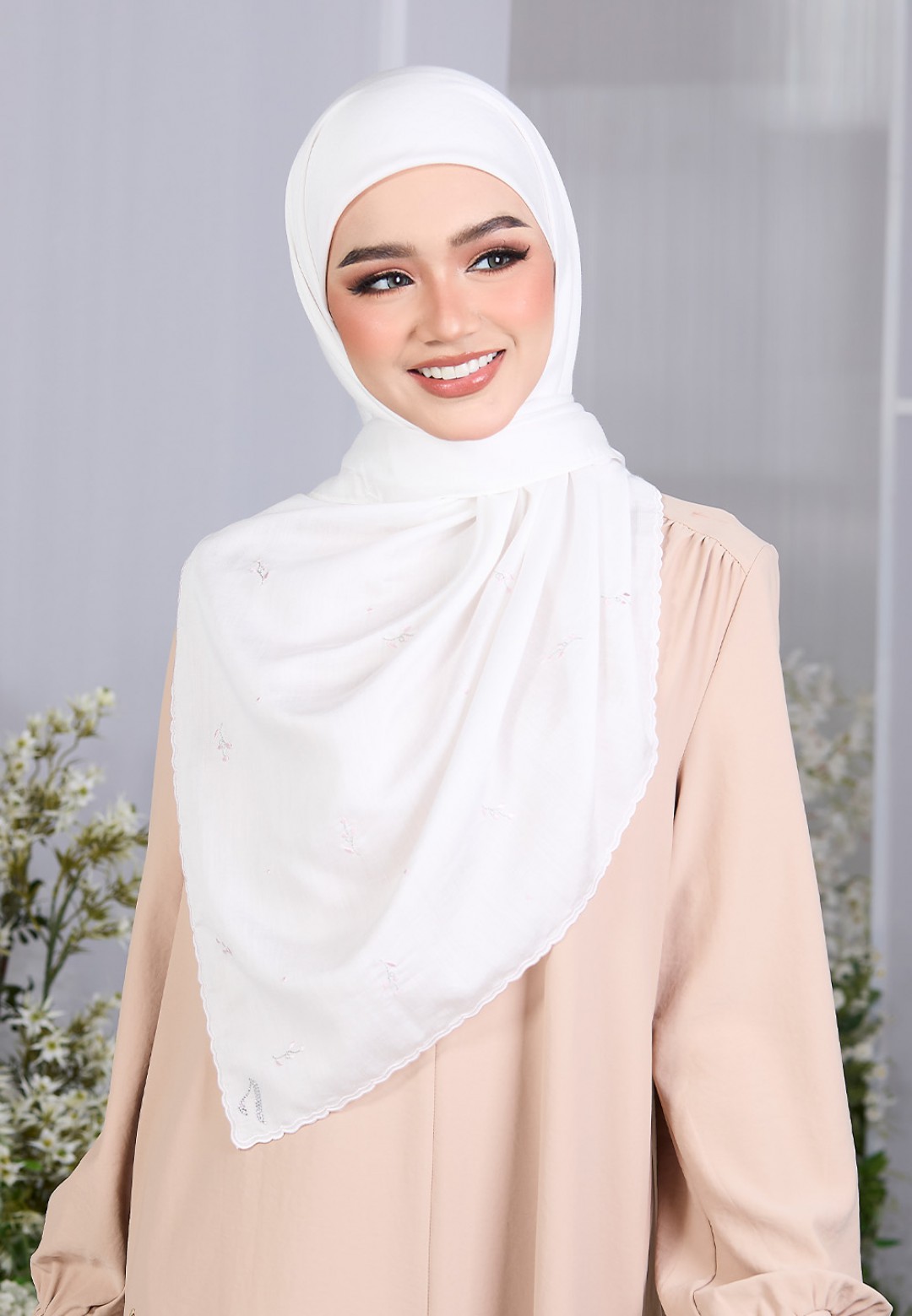 SQ ESME VOILE PLAIN EMBROIDERY