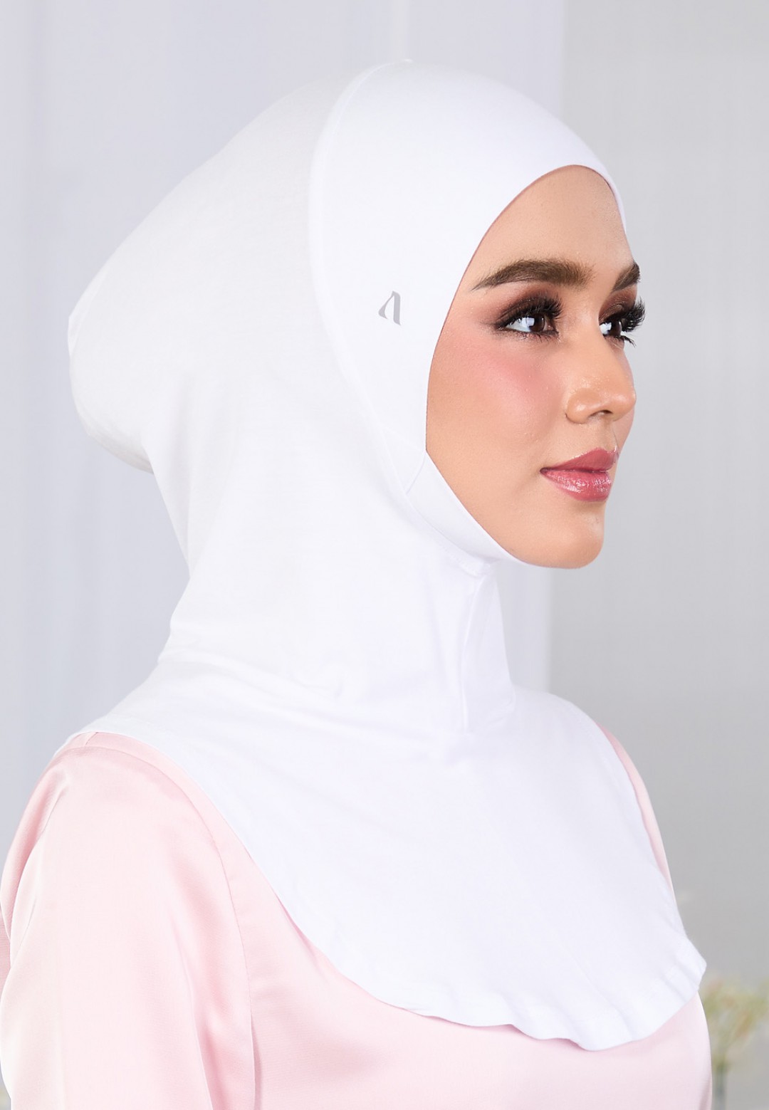 FULL STYLE INNER NECK 79 (VOL III)
