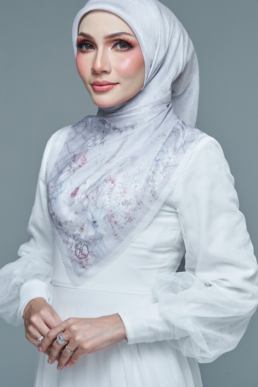 SQ ZEINA VOILE LASERCUT