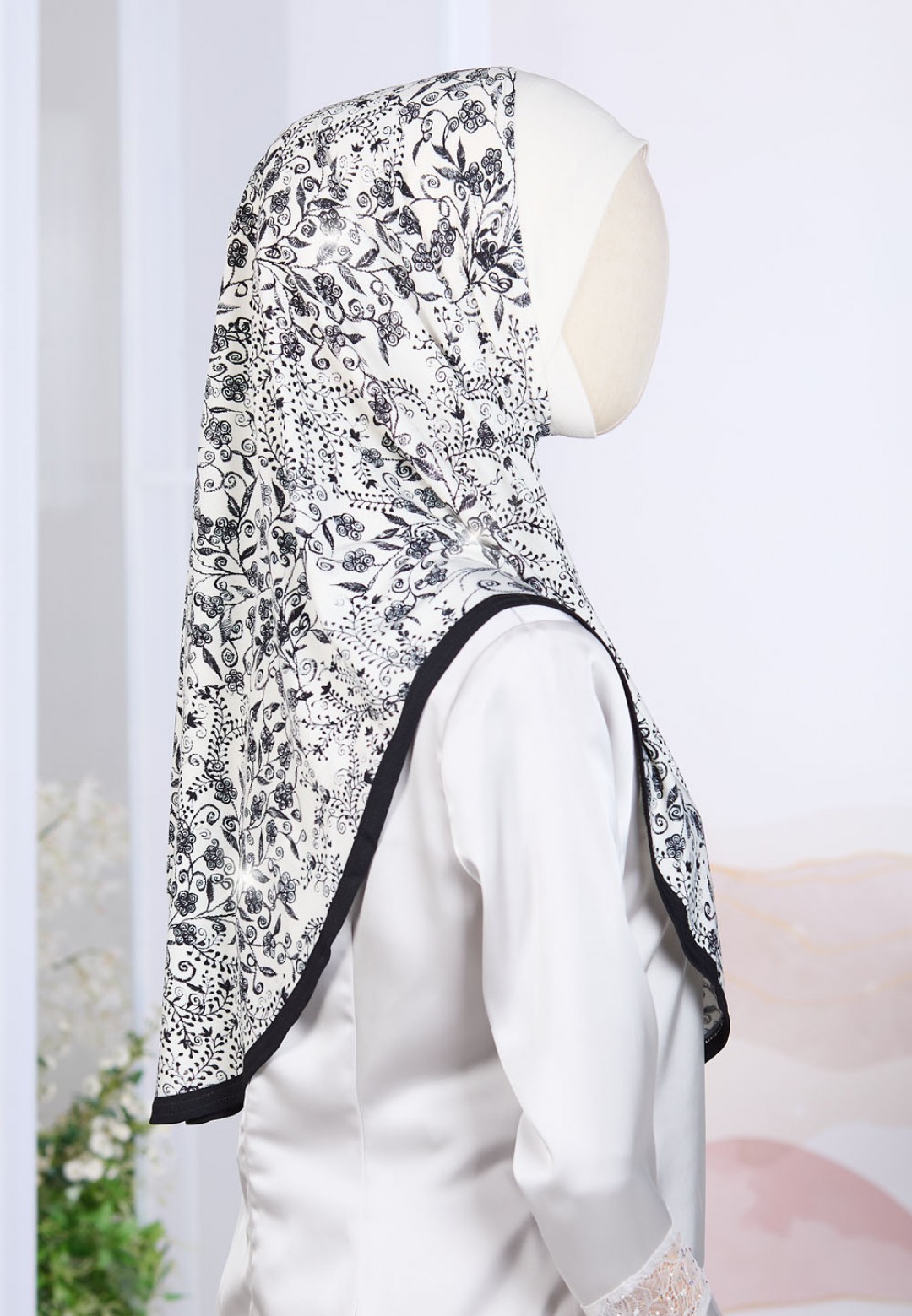 TIARA PETALUNA PTD SOFT AWNING DIAMOND (STD)