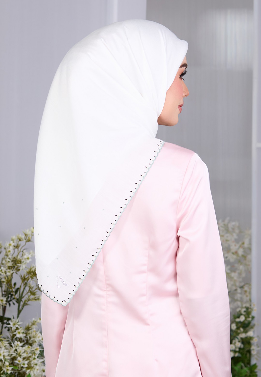 SQ POINTILLE PLAIN EMBROIDERY