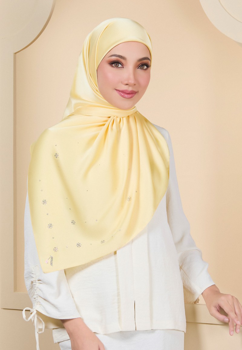 SQ GRACE FAYRA PLAIN DIAMOND
