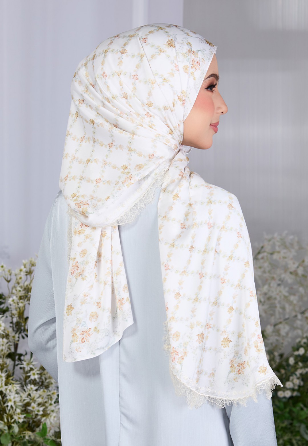 SHAWL ABBY PRINTED WITH LACE