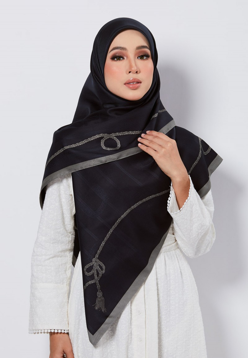 SQ 199 MAYRAA JACQUARD TWILL