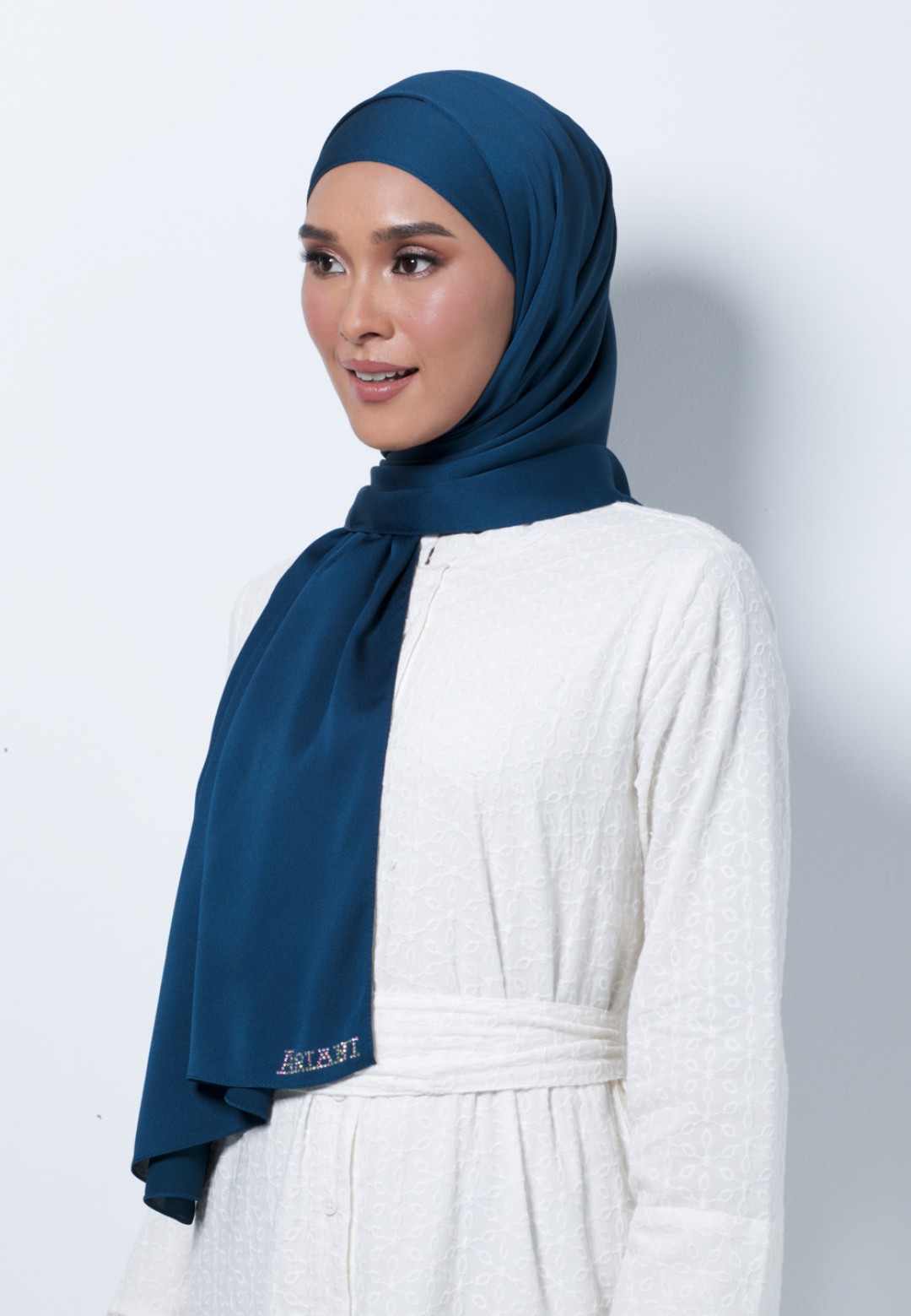 SHAWL 129 INDULGENT BASIC PLAIN