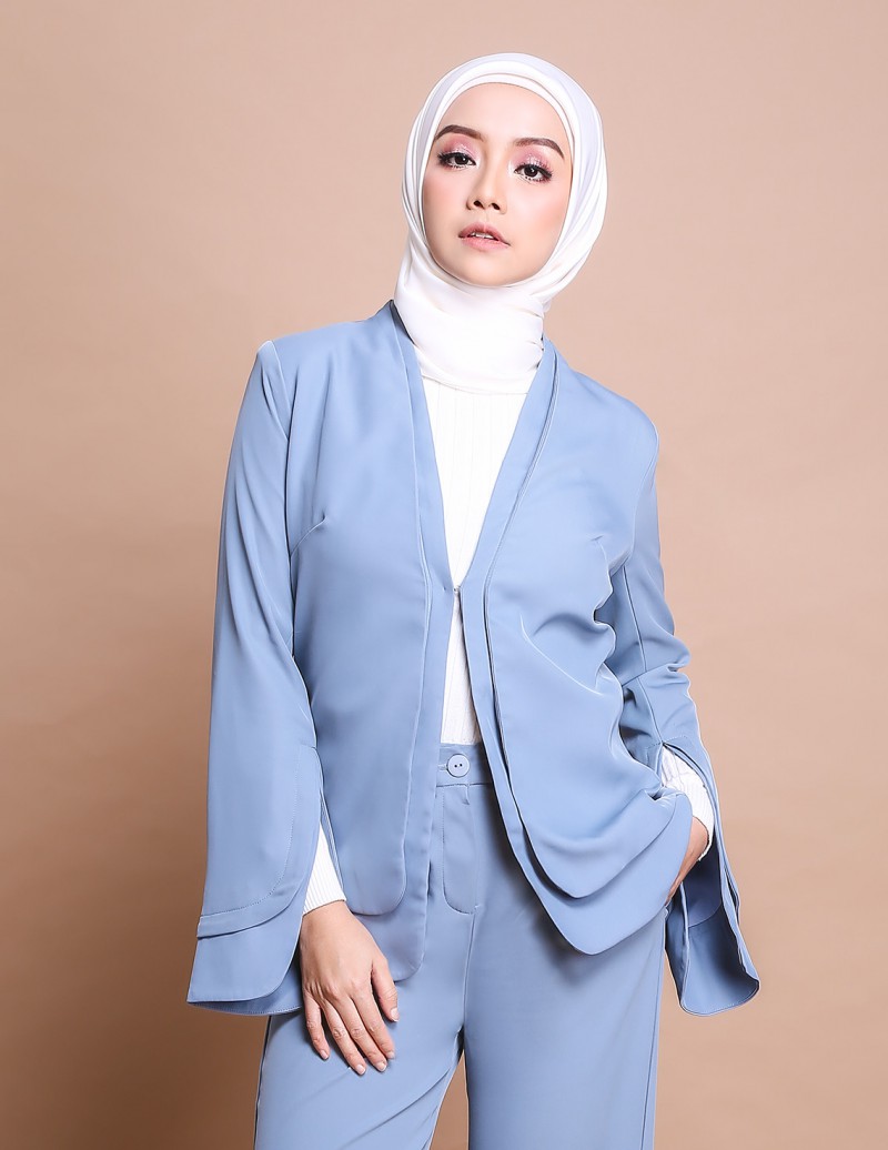 MERADA BLAZER