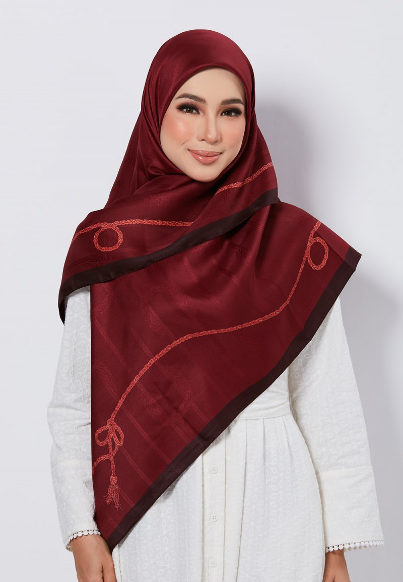 SQ 199 MAYRAA JACQUARD TWILL