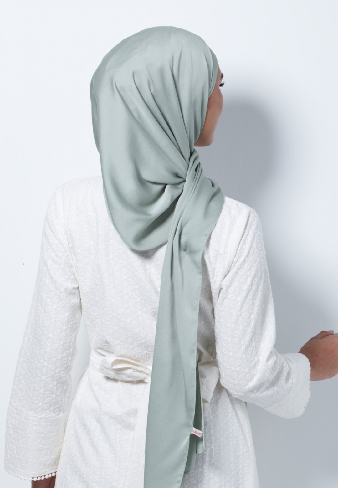 SHAWL 129 INDULGENT BASIC PLAIN