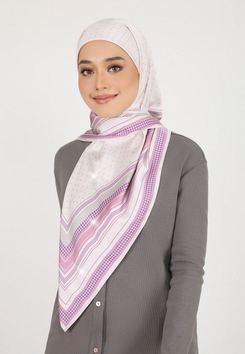 SQ 289 IZZARA PTD DIAMOND