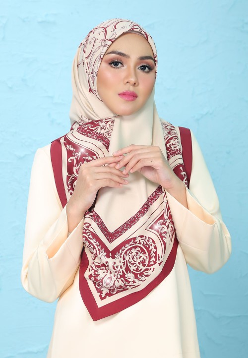 SQ SERIES ILLEANA TWILL PRINTED DIAMOND 289