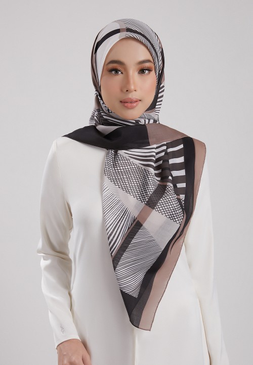 SQ 119  RHEA VOILE PTD