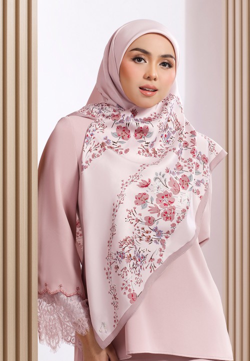 SQ 199 DARLA TWILL PTD WIDE