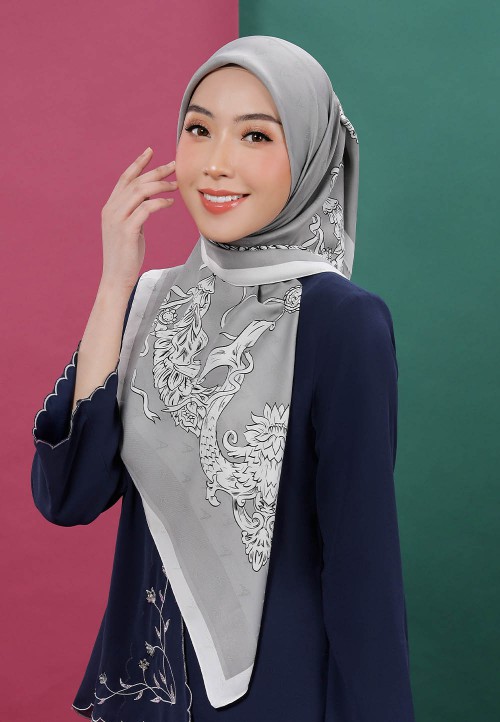 SQ ADELE TWILL PTD 190