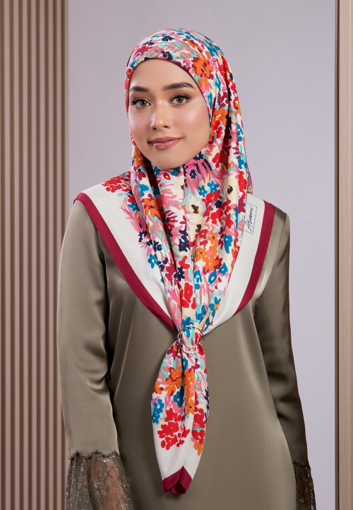 SQ SERIES 289 KHLOE DIAMOND TWILL PTD