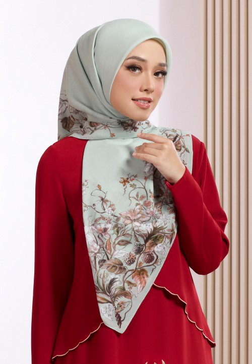 SQUARE HARLYN VOILE PTD 119