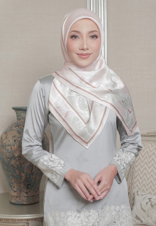 SQUARE 189 FUSIA GARDEN PTD