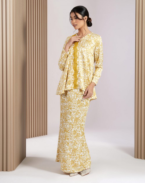 AINNUR BAJU KURUNG