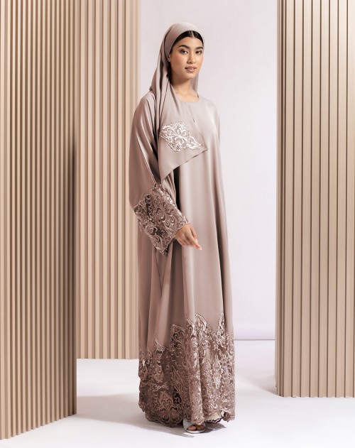 AJDA JUBAH