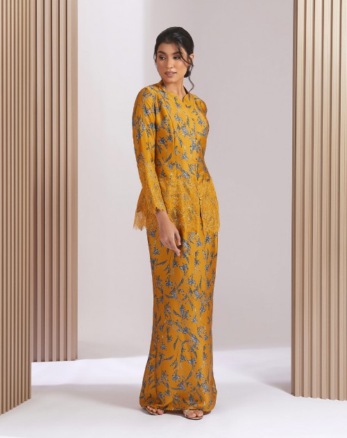 AMELINA BAJU KURUNG