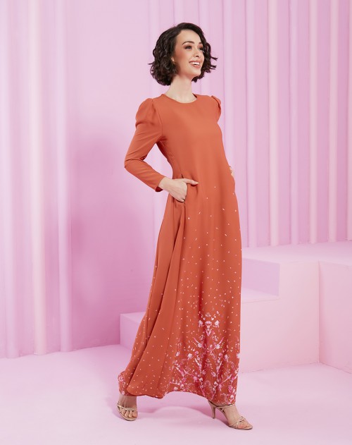ANNA JUBAH