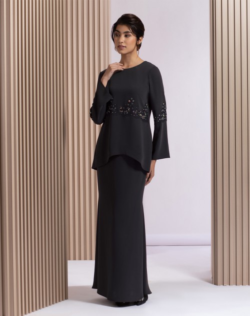KHALISYA BAJU KURUNG