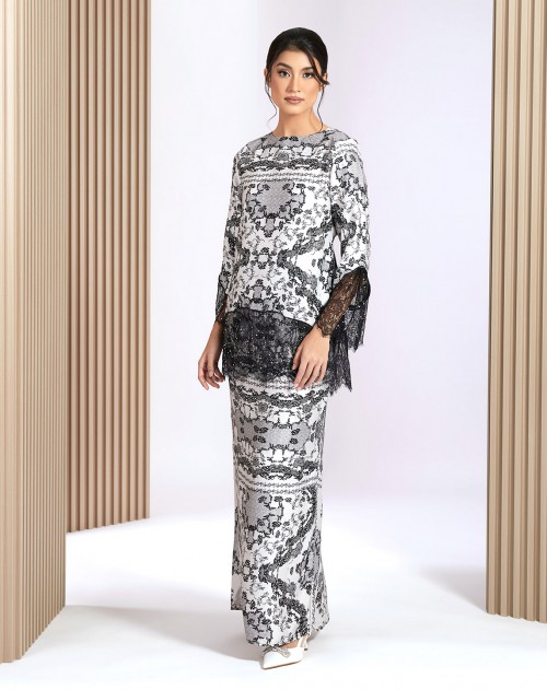 QASEH BAJU KURUNG