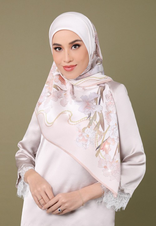 SQ VALARIE PTD DIAMOND 289