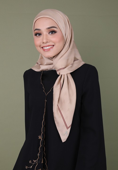 SQ JACQUARD TWILL BORDER MINI 179