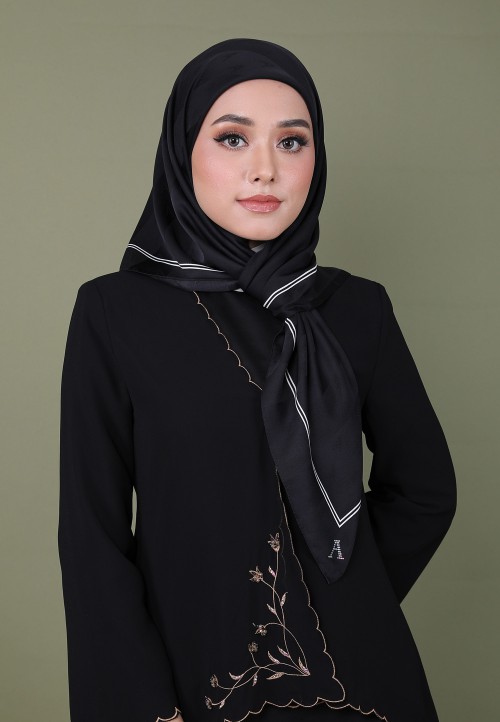 SQ JACQUARD TWILL BORDER MINI 179