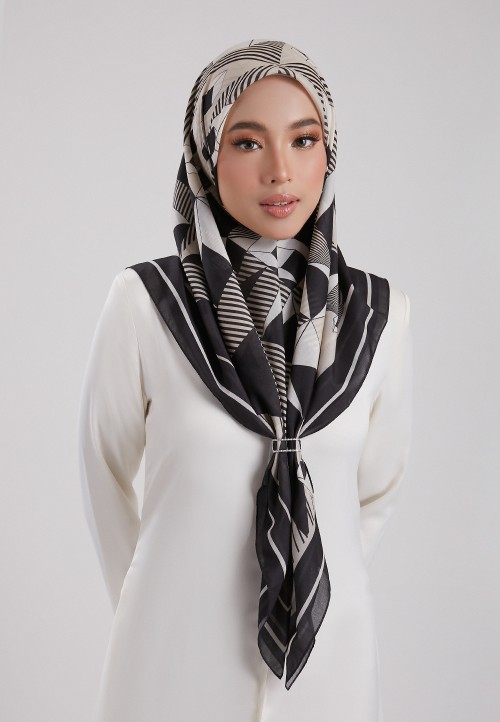 SQ EZRA 119 VOILE PTD