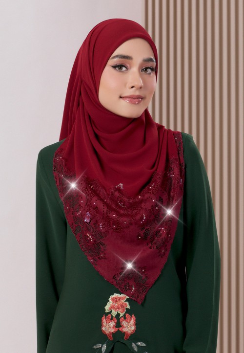 SQUARE PRIMROSE PLAIN LACE DIAMOND 249