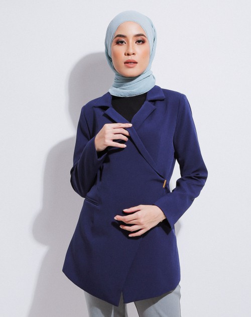 CAREELA BLAZER