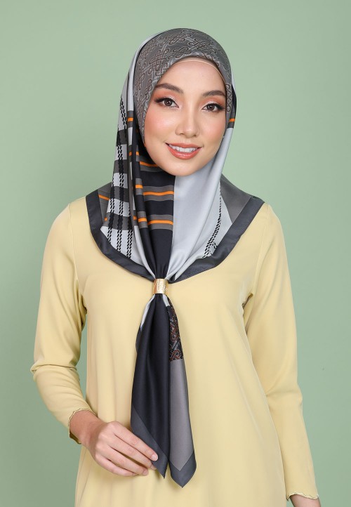 SQ ELLA ENCHANTED TWILL PTD 190