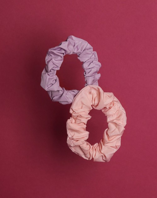 HOLD IT TOGETHER SCRUNCHIE