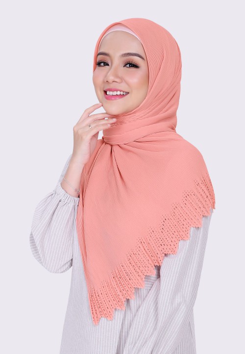 SHAWL LASERCUT PRETTY PLEATS 209