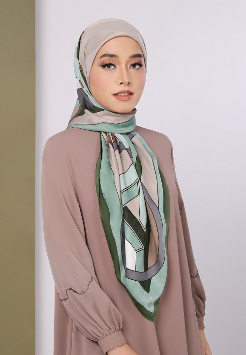 SQ LAURIE TWILL PTD 190