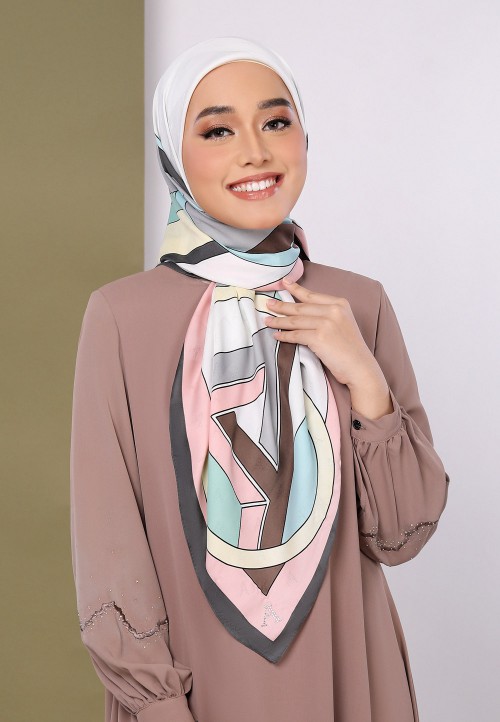 SQ LAURIE TWILL PTD 190