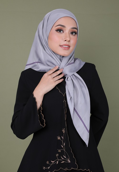 SQ JACQUARD TWILL BORDER MINI 179