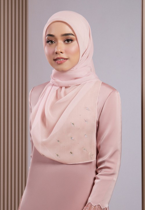 SQ IRIS VOILE PLAIN DIAMOND 199