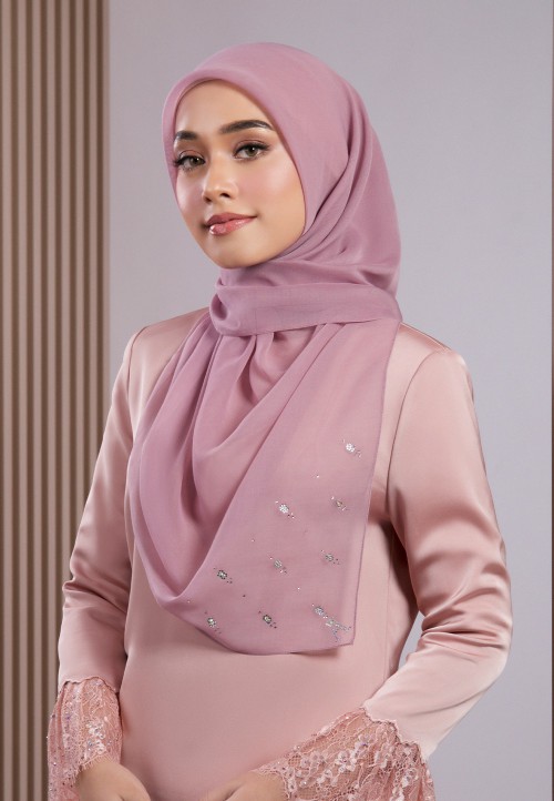 SQ IRIS VOILE PLAIN DIAMOND 199
