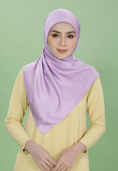 SQ RAZZLE PLAIN DIAMOND 219